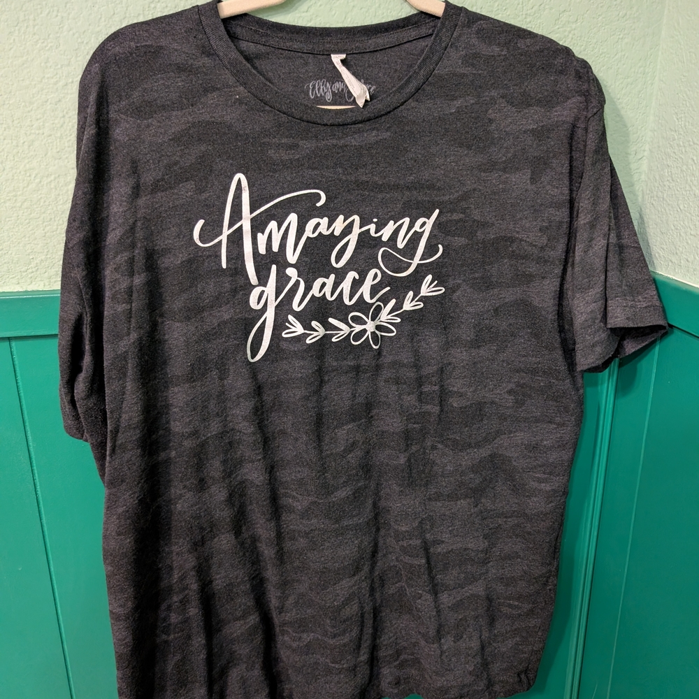 Gray 'Amazing Grace' Graphic T-Shirt